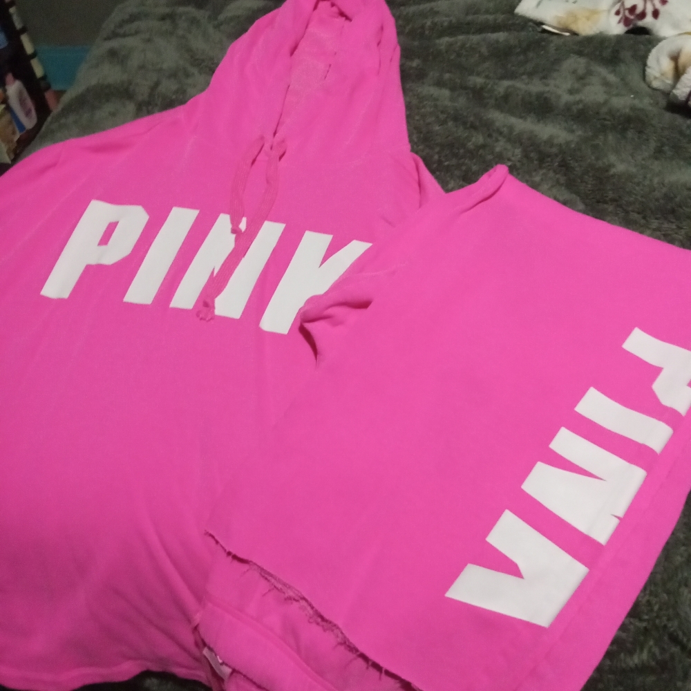 Victoria secret PINK campus outfit